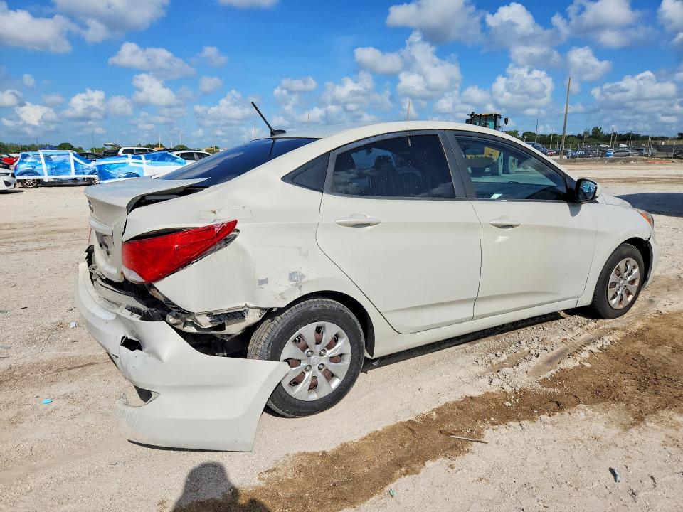 2016 Hyundai Accent მანქანა იყიდება აუქციონზე, vin: KMHCT4AE6GU113200, აუქციონის ნომერი: 69032686