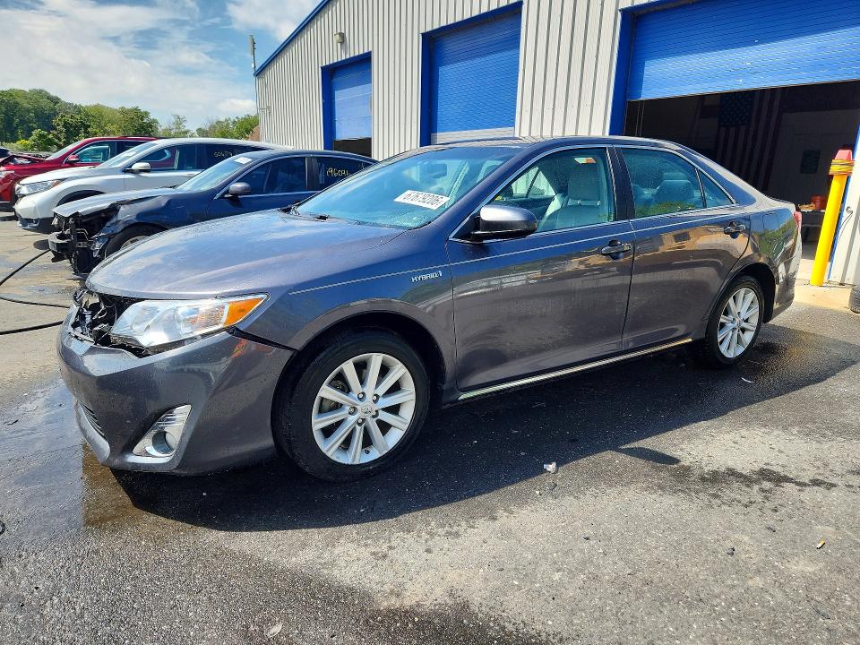 67679206 :رقم المزاد ، 4T1BD1FK9EU127546 vin ، 2014 Toyota Camry Hybrid مزاد بيع