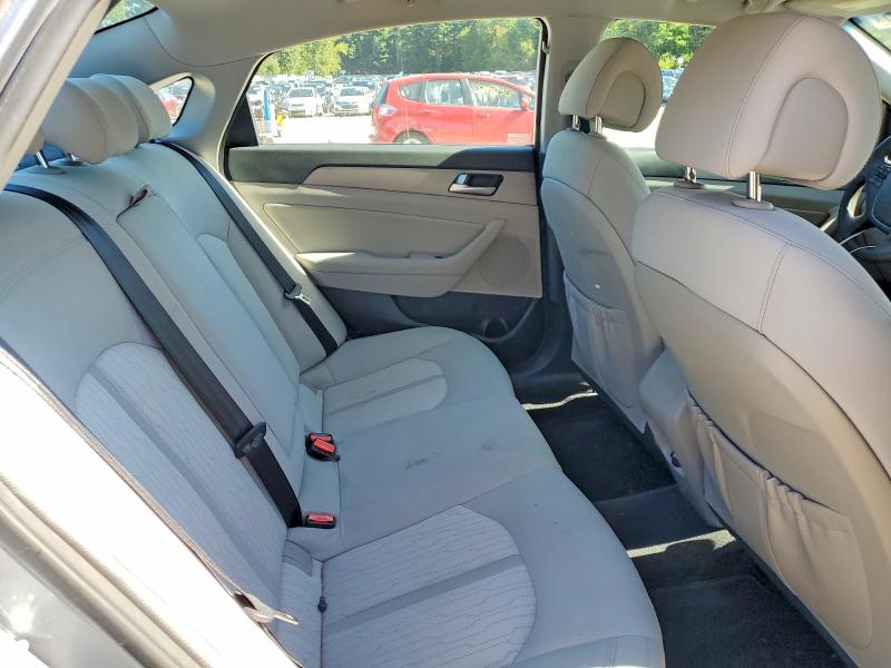 2016 Hyundai Sonata Hybrid მანქანა იყიდება აუქციონზე, vin: KMHE24L17GA015347, აუქციონის ნომერი: 70468296