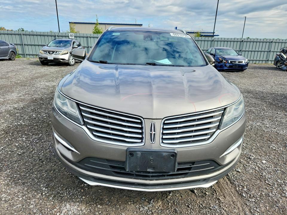 66915796 :رقم المزاد ، 5LMCJ2D9XGUJ02884 vin ، 2016 Lincoln Mkc مزاد بيع