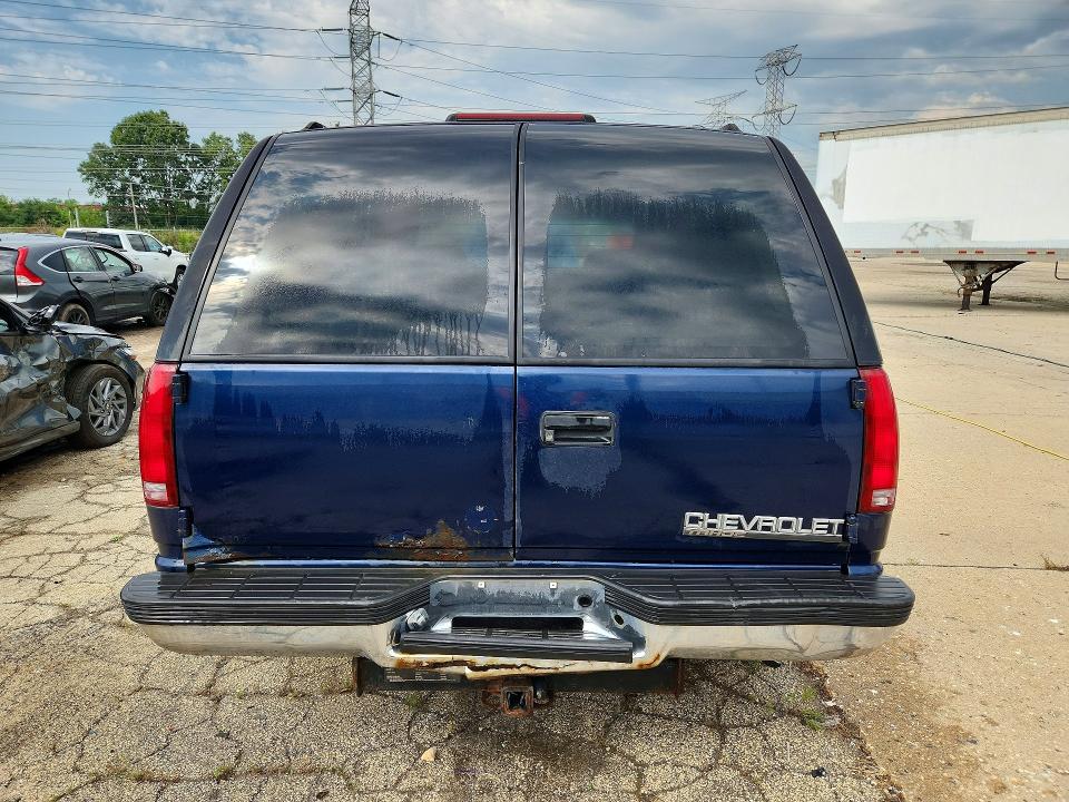 1999 Chevrolet Tahoe მანქანა იყიდება აუქციონზე, vin: 1GNEK13R9XJ322714, აუქციონის ნომერი: 66757856