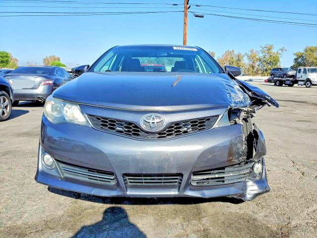 Продажа на аукционе авто 2013 Toyota Camry, vin: 4T1BF1FK7DU256572, номер лота: 69767286