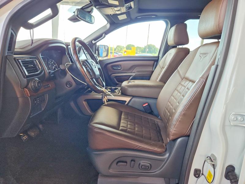 68025126 :رقم المزاد ، 1N6AA1ED2MN531645 vin ، 2021 Nissan Titan مزاد بيع