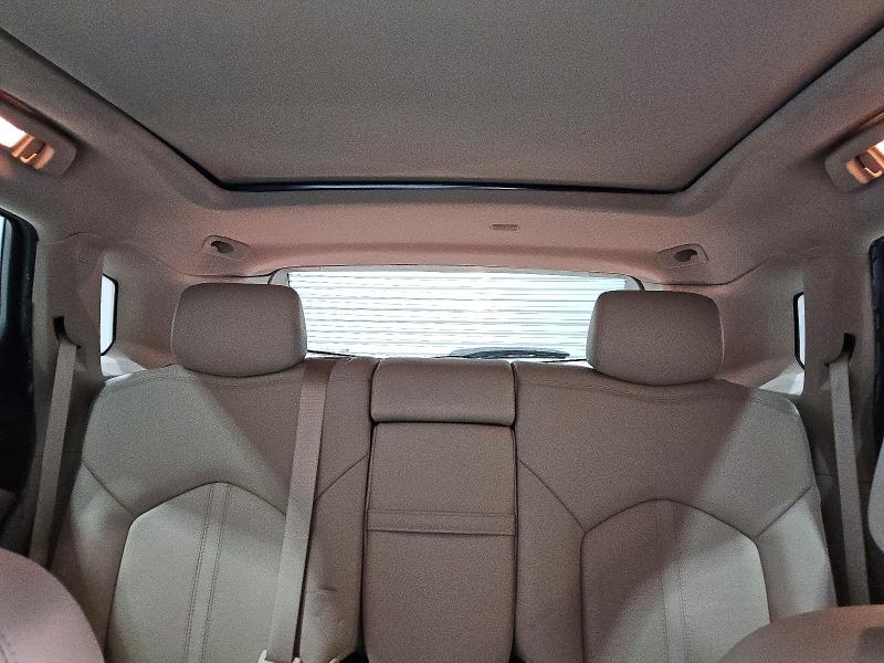 69009336 :رقم المزاد ، 3GYFNBE32FS620208 vin ، 2015 Cadillac Srx مزاد بيع