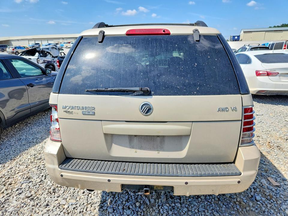 68952376 :رقم المزاد ، 4M2DU86W25ZJ18564 vin ، 2005 Mercury Mountaineer مزاد بيع