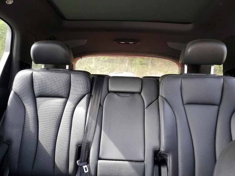 Продажа на аукционе авто 2017 Audi Q7, vin: WA1LAAF72HD029003, номер лота: 70604246