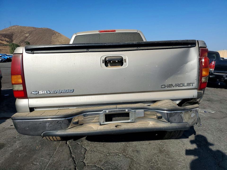 Продаж на аукціоні авто 2001 Chevrolet Silverado, vin: 2GCEC19V611387421, номер лоту: 67882576
