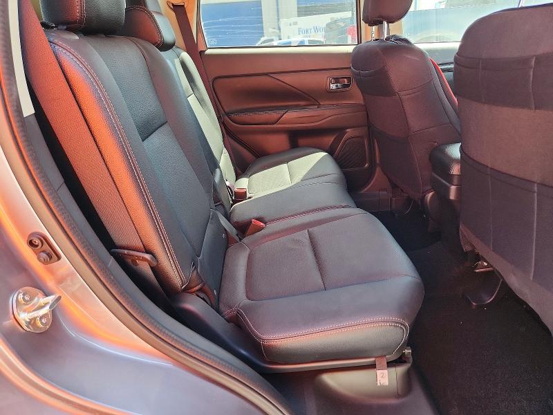 Продажа на аукционе авто 2017 Mitsubishi Outlander, vin: JA4JZ4AX7HZ033298, номер лота: 69252136
