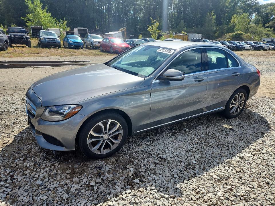 69823286 :رقم المزاد ، 55SWF4KBXFU095352 vin ، 2015 Mercedes-benz C مزاد بيع