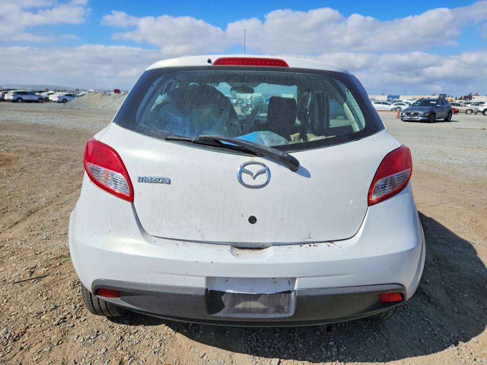 69592796 :رقم المزاد ، JM1DE1KZ4D0156164 vin ، 2013 Mazda Mazda2 مزاد بيع