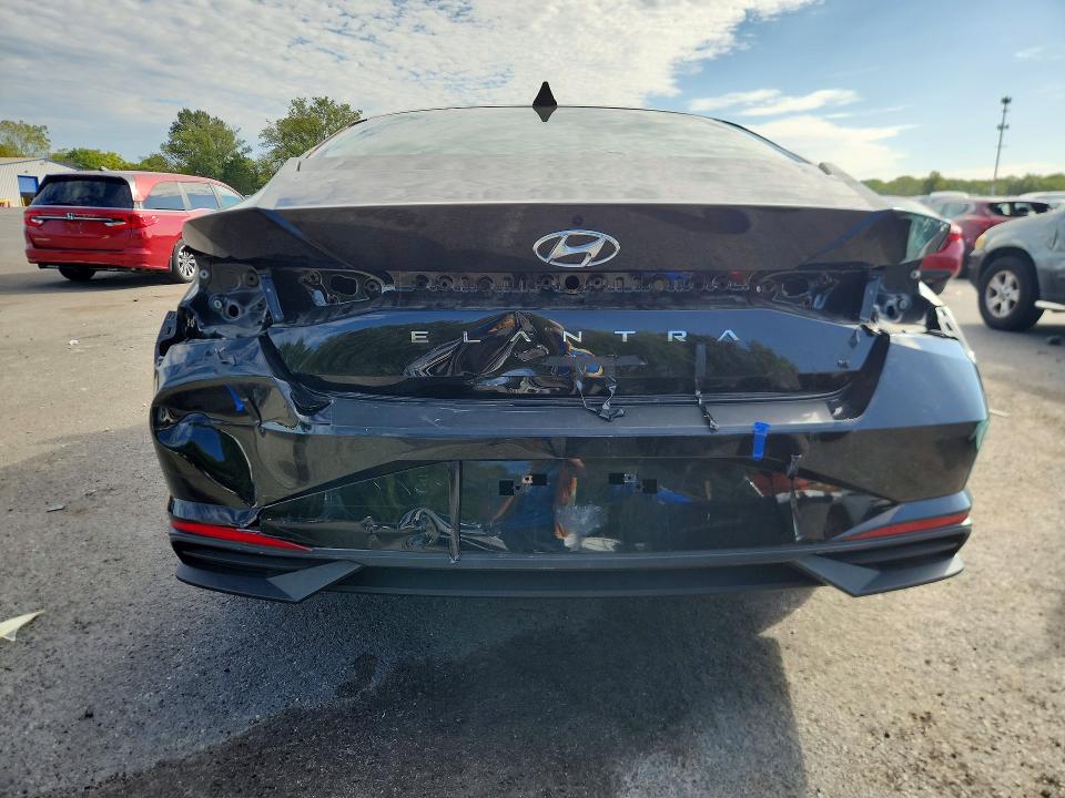 67779566 :رقم المزاد ، KMHLM4AG8PU372351 vin ، 2023 Hyundai Elantra مزاد بيع