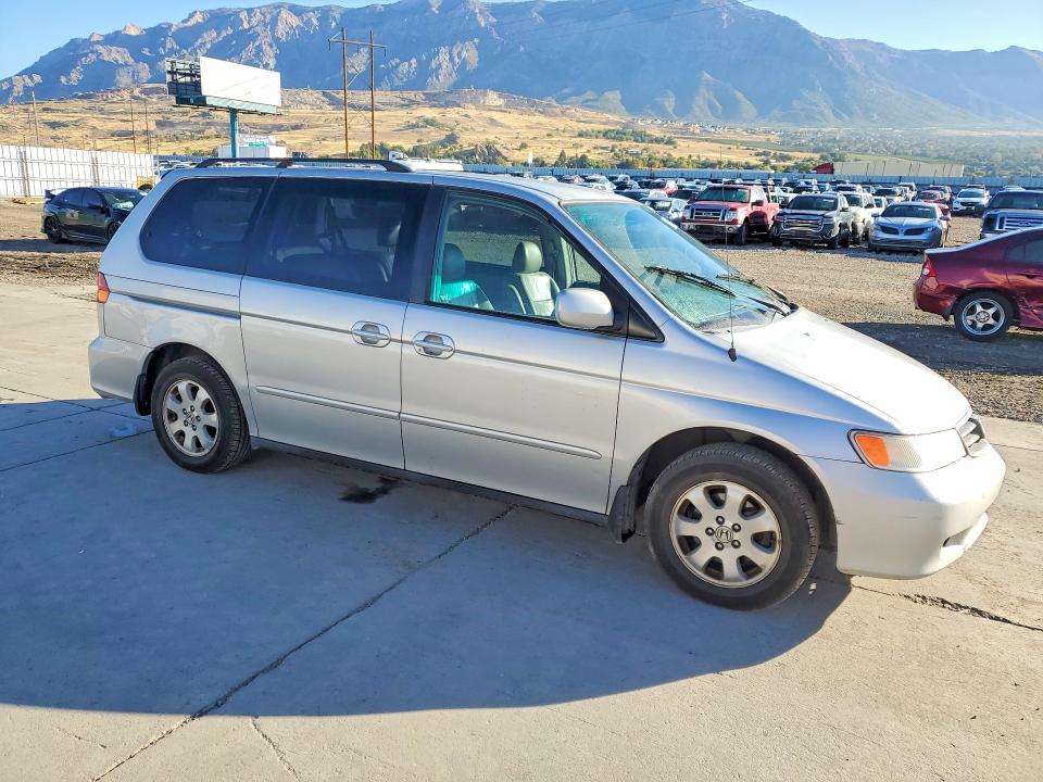 70498686 :رقم المزاد ، 5FNRL18084B106888 vin ، 2004 Honda Odyssey مزاد بيع