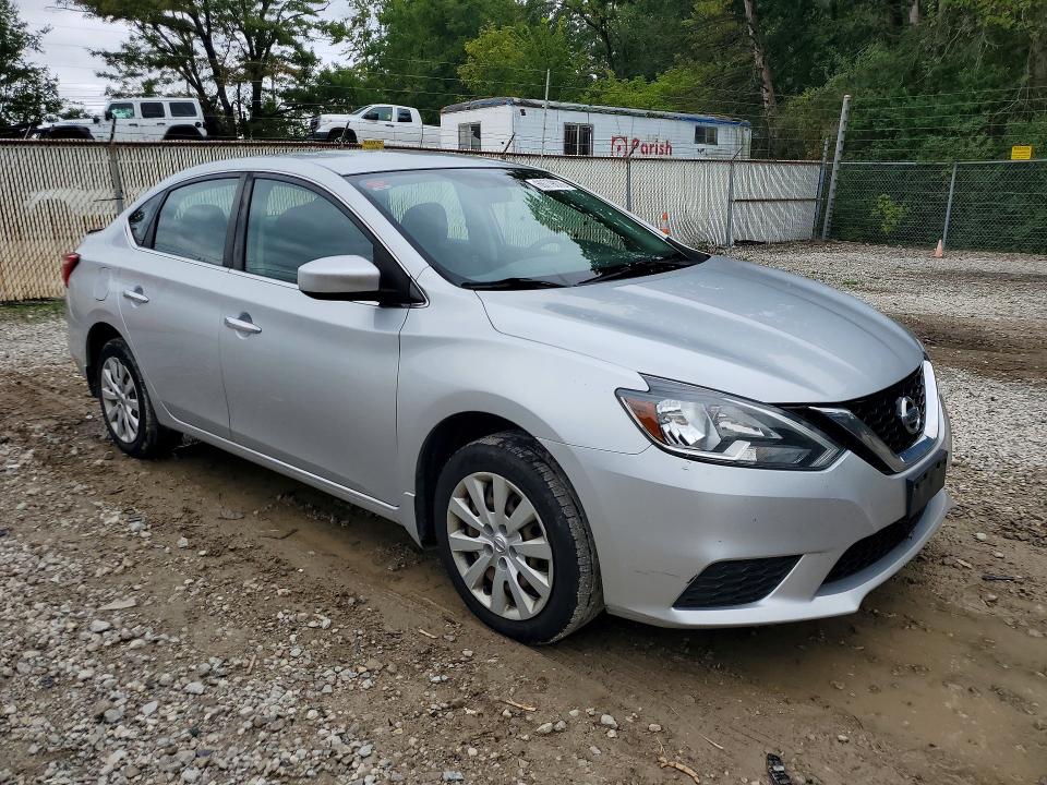 Продаж на аукціоні авто 2016 Nissan Sentra, vin: 3N1AB7APXGY272495, номер лоту: 69779076
