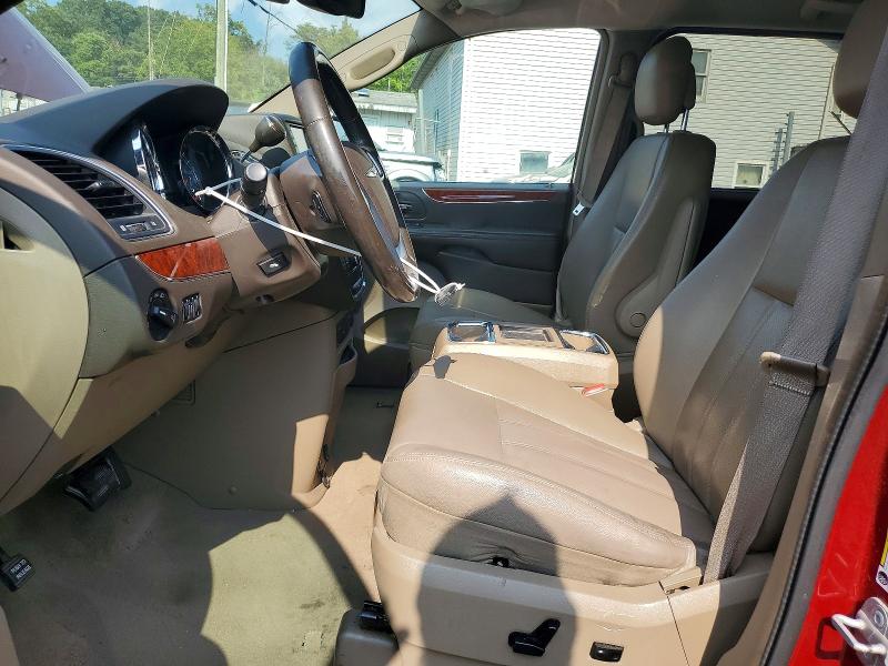 64916696 :رقم المزاد ، 2C4RC1CG0DR565955 vin ، 2013 Chrysler Town & Country مزاد بيع