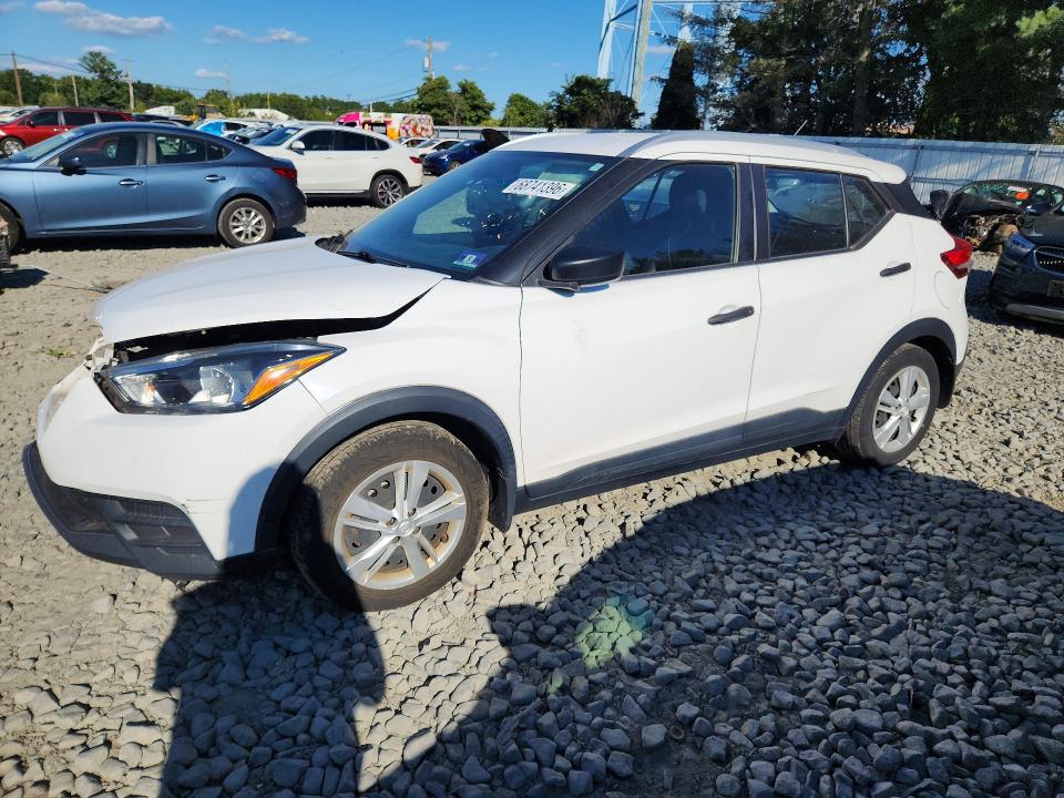 2019 Nissan Kicks მანქანა იყიდება აუქციონზე, vin: 3N1CP5CU0KL506926, აუქციონის ნომერი: 68741396