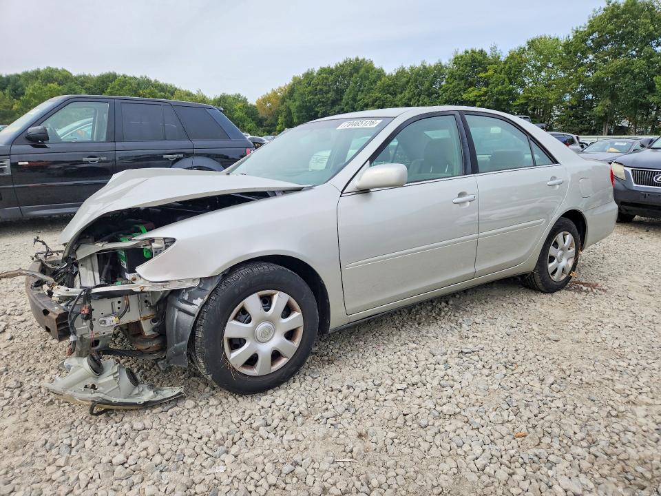70465126 :رقم المزاد ، 4T1BE32K63U764762 vin ، 2003 Toyota Camry مزاد بيع