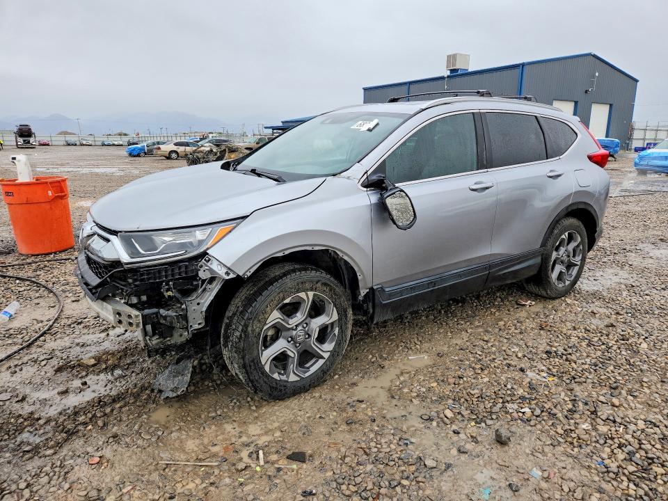 Aukcja sprzedaży 2018 Honda Cr-v, vin: 7FARW2H81JE036119, numer aukcji: 68249356
