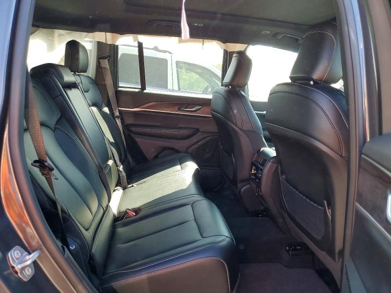 Auction sale of the 2025 Jeep Grand Cherokee, vin: 1C4RJHBG1SC306588, lot number: 68002516