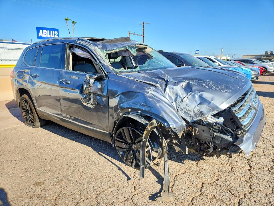 65869686 :رقم المزاد ، 1V2NR2CA6JC576234 vin ، 2018 Volkswagen Atlas مزاد بيع