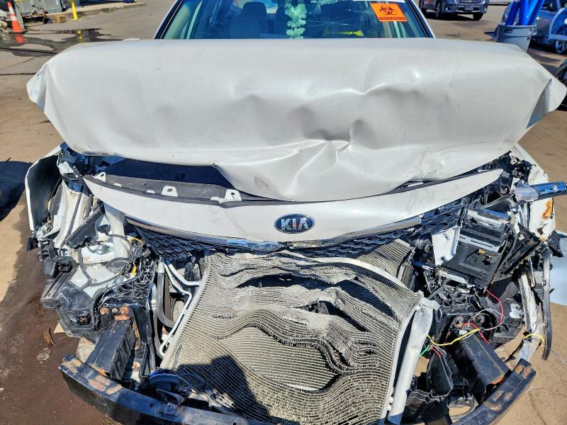 2016 Kia Optima მანქანა იყიდება აუქციონზე, vin: 5XXGT4L3XGG063943, აუქციონის ნომერი: 67339006