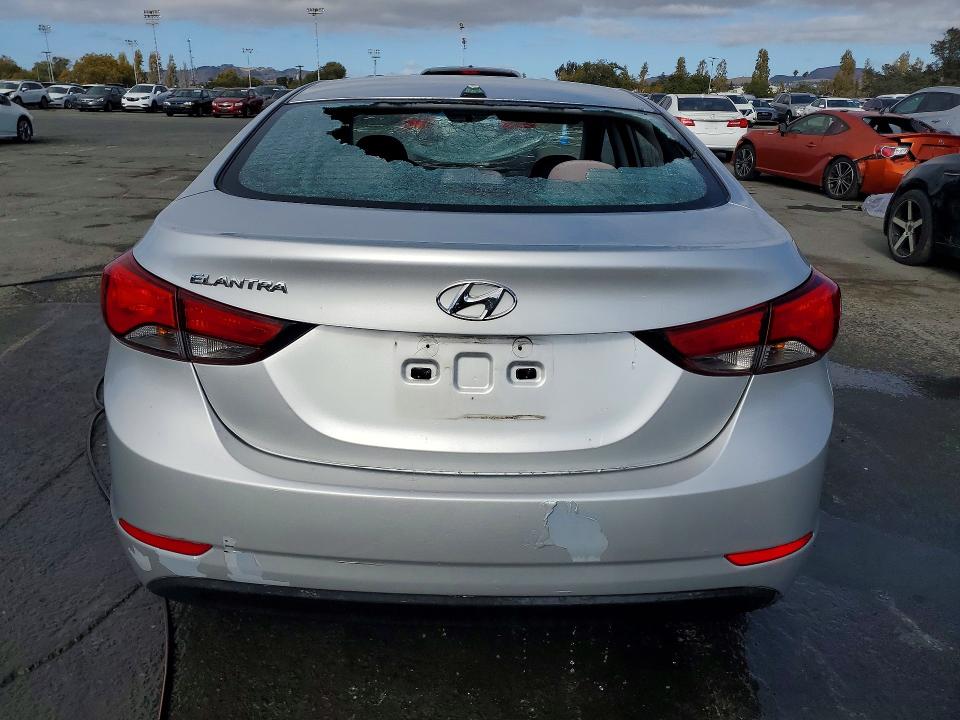 Aukcja sprzedaży 2016 Hyundai Elantra, vin: 5NPDH4AE5GH768906, numer aukcji: 63570116