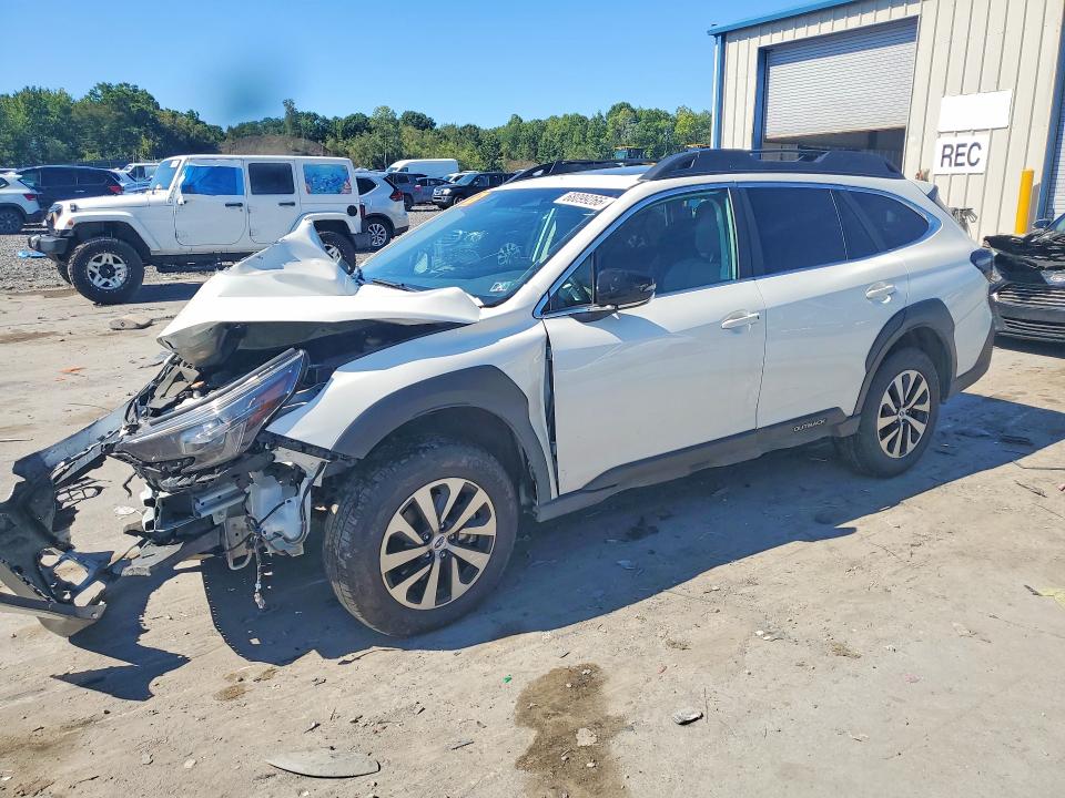 Auction sale of the 2025 Subaru Outback, vin: 4S4BTAFC9S3332586, lot number: 68099266