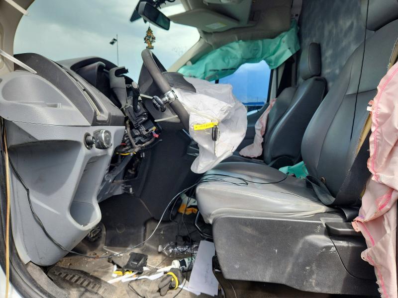 68182156 :رقم المزاد ، 1FTYR2CMXJKA13704 vin ، 2018 Ford Transit مزاد بيع