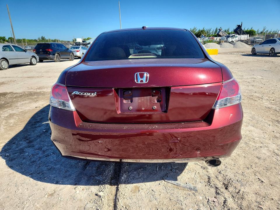 2008 Honda Accord მანქანა იყიდება აუქციონზე, vin: 1HGCP26898A141674, აუქციონის ნომერი: 70687386