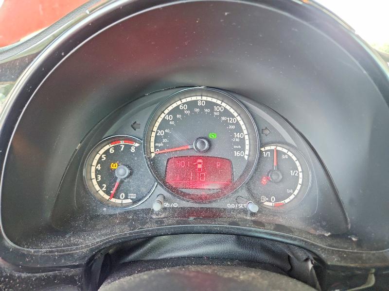 2013 Volkswagen Beetle მანქანა იყიდება აუქციონზე, vin: 3VWFP7AT7DM645994, აუქციონის ნომერი: 68076806