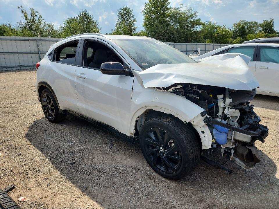 2021 Honda Hr-v მანქანა იყიდება აუქციონზე, vin: 3CZRU6H18MM714161, აუქციონის ნომერი: 67626406