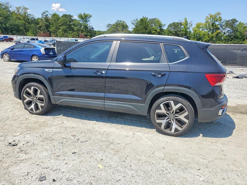 67309926 :رقم المزاد ، 3VV2X7B28PM313348 vin ، 2023 Volkswagen Taos مزاد بيع
