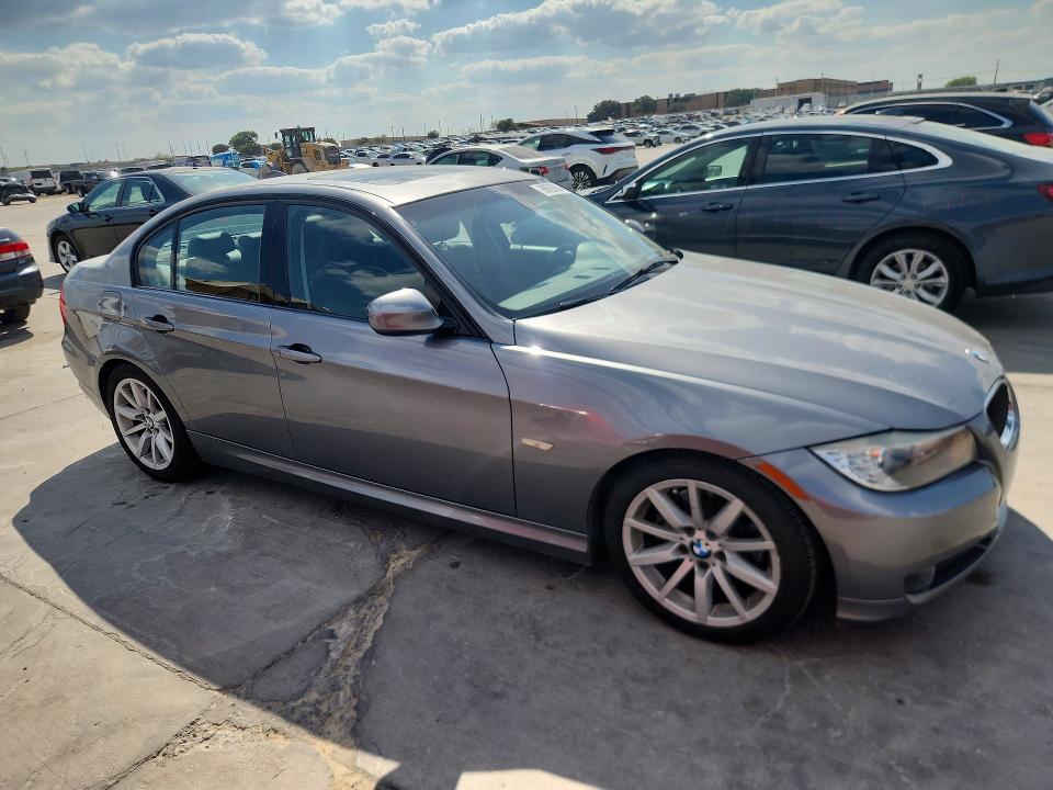 2011 Bmw 328 მანქანა იყიდება აუქციონზე, vin: WBAPH7C52BE679425, აუქციონის ნომერი: 69629636