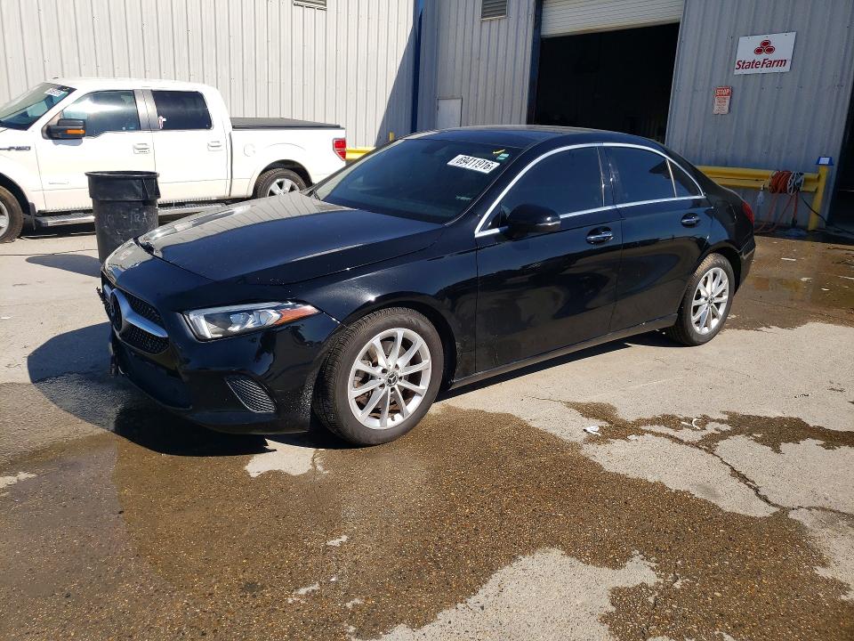 69411916 :رقم المزاد ، W1K3G4EB0MJ267073 vin ، 2021 Mercedes-benz A مزاد بيع
