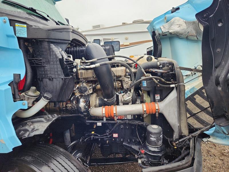 Продажа на аукционе авто 2023 Freightliner Cascadia 126, vin: 3AKJHHDR4PSUM6033, номер лота: 69519316