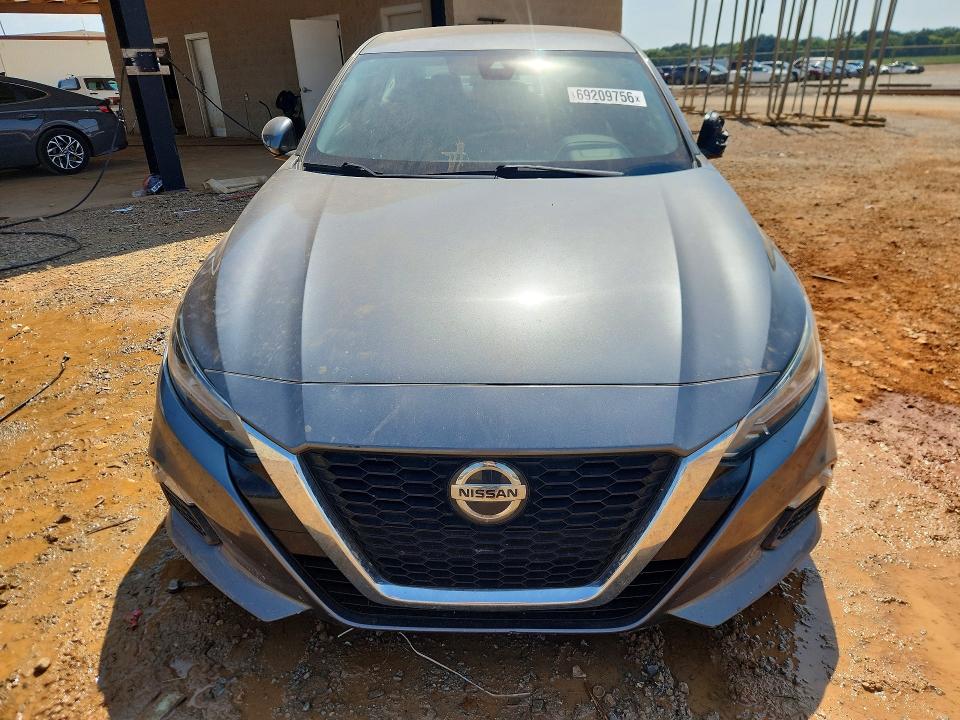 Продажа на аукционе авто 2021 Nissan Altima, vin: 1N4BL4DV6MN349319, номер лота: 69209756