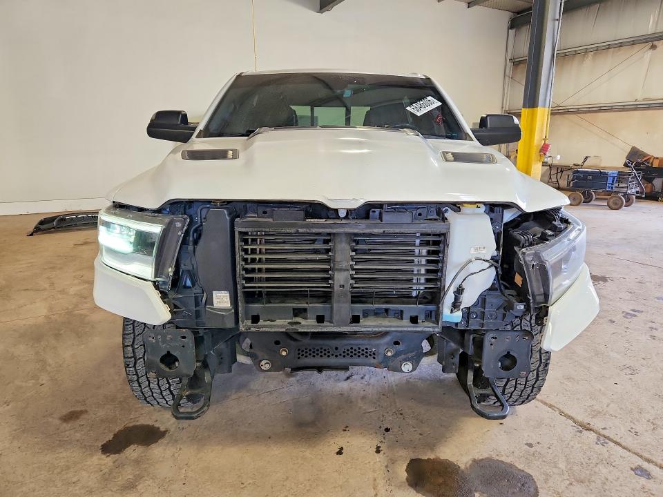 68486006 :رقم المزاد ، 1C6SRFLT7KN784178 vin ، 2019 Ram 1500 مزاد بيع