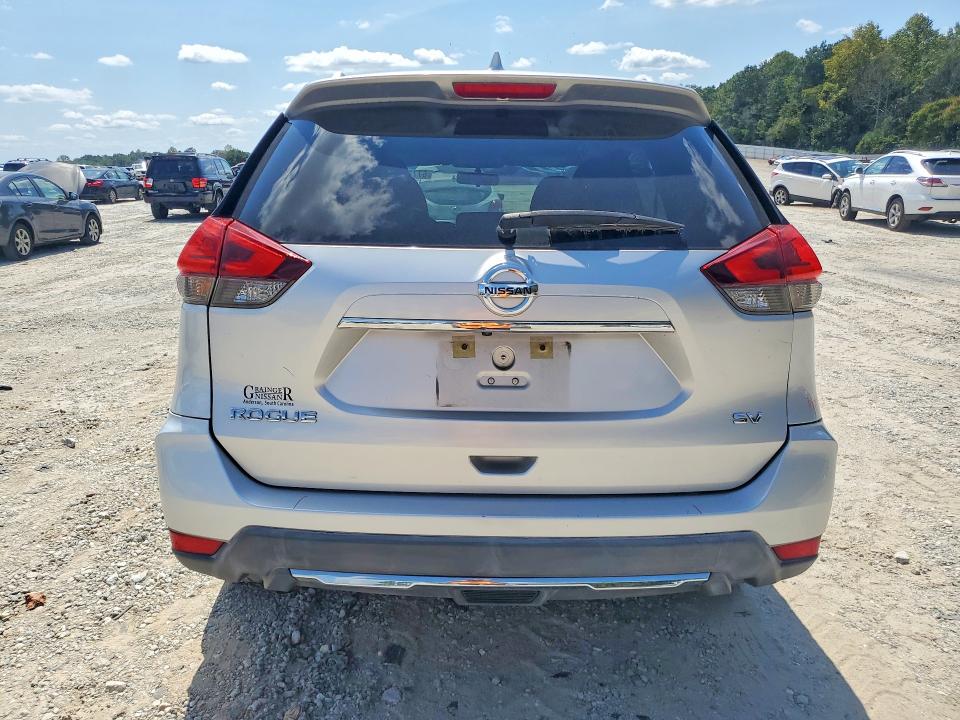 2018 Nissan Rogue მანქანა იყიდება აუქციონზე, vin: KNMAT2MT0JP614843, აუქციონის ნომერი: 67728096