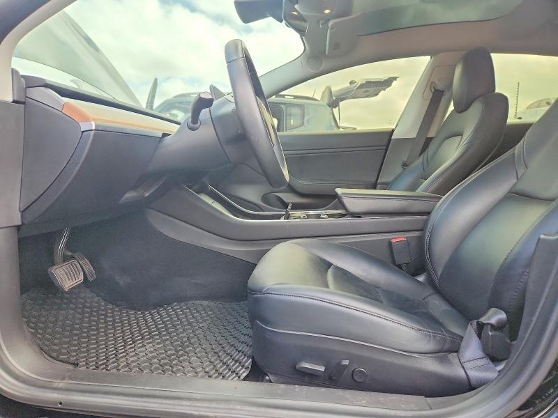 Продажа на аукционе авто 2019 Tesla Model 3, vin: 5YJ3E1EB2KF194078, номер лота: 68247636