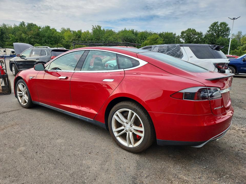 Продаж на аукціоні авто 2014 Tesla Model S, vin: 5YJSA1H17EFP31803, номер лоту: 67850586