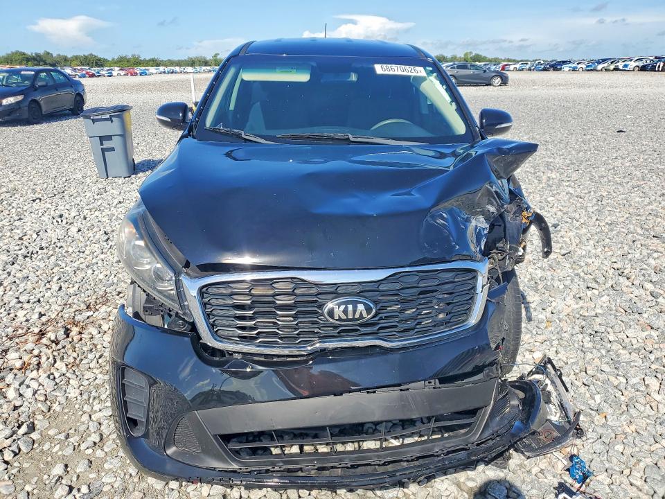 68670626 :رقم المزاد ، 5XYPG4A37KG577681 vin ، 2019 Kia Sorento مزاد بيع