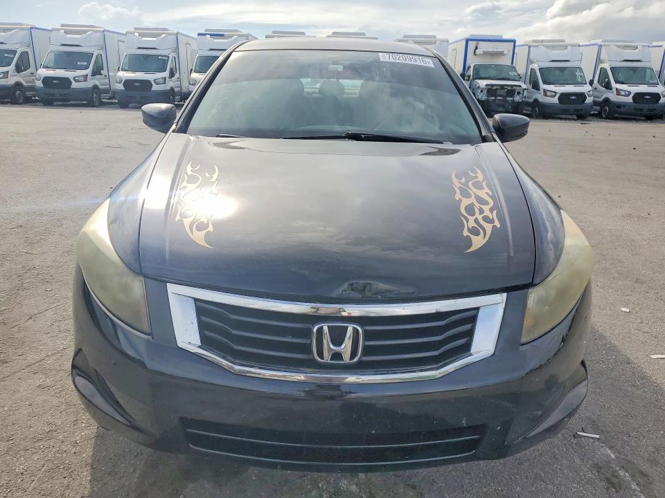 Продажа на аукционе авто 2008 Honda Accord, vin: 1HGCP26448A143717, номер лота: 70209916