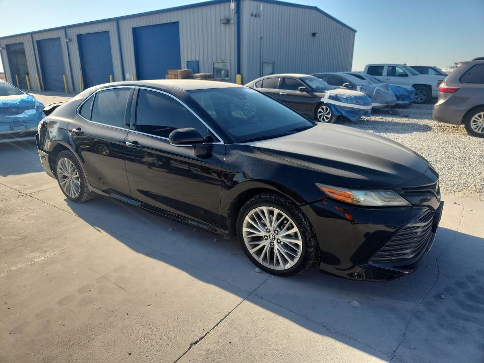 Продаж на аукціоні авто 2020 Toyota Camry, vin: 4T1F11AK2LU391898, номер лоту: 67925476