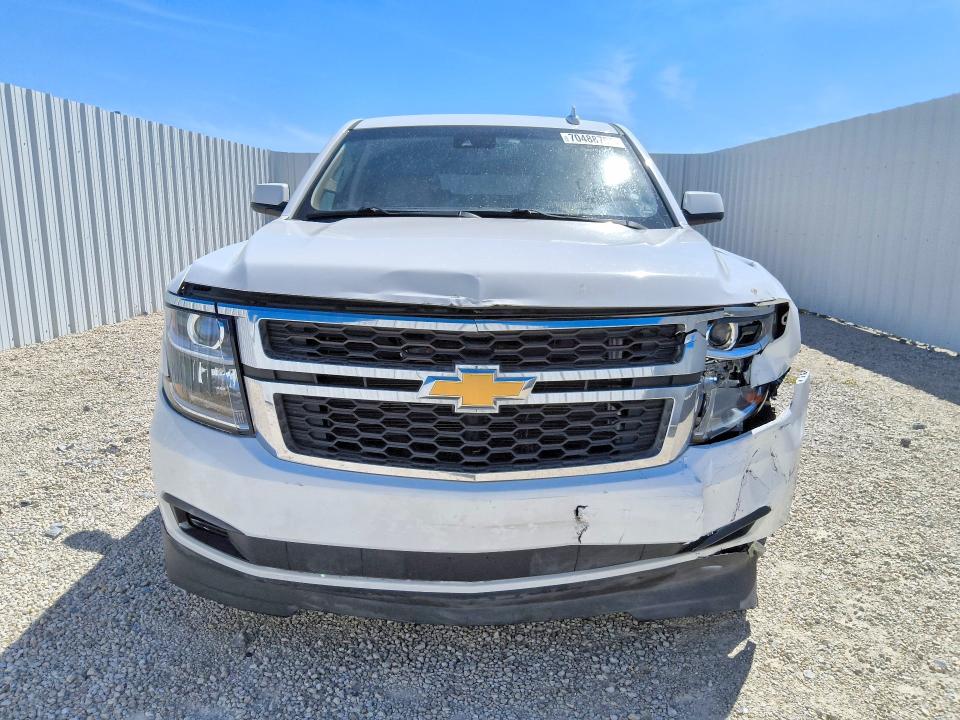 2018 Chevrolet Suburban მანქანა იყიდება აუქციონზე, vin: 1GNSCHKC0JR117460, აუქციონის ნომერი: 70488796