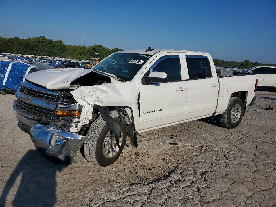 Продаж на аукціоні авто 2018 Chevrolet Silverado, vin: 3GCPCREC3JG257678, номер лоту: 69381806
