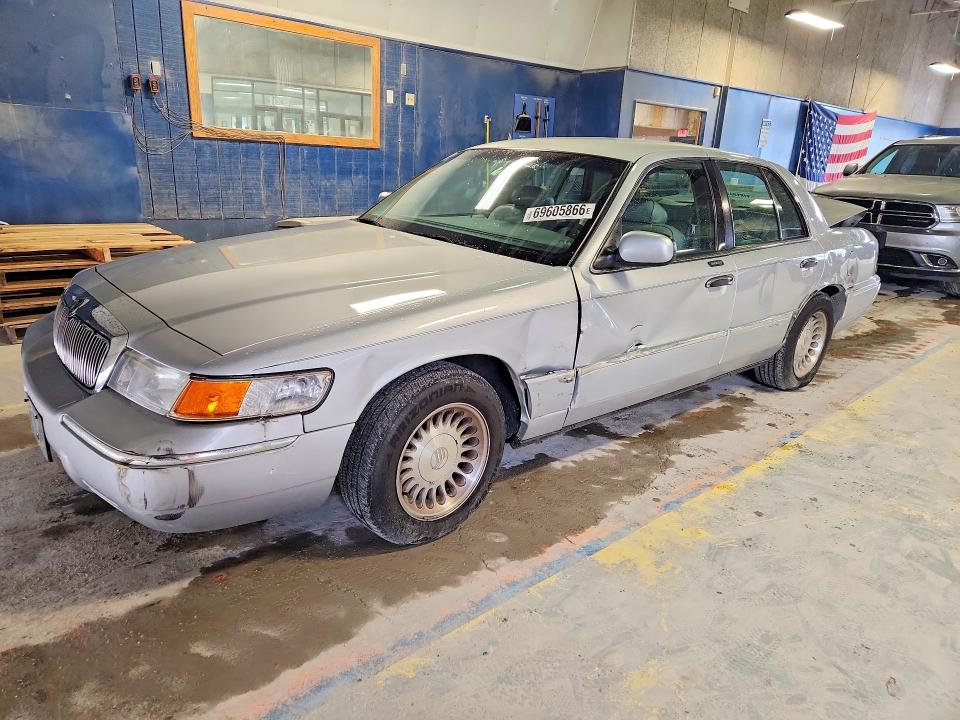 69605866 :رقم المزاد ، 2MEFM75WX1X634387 vin ، 2001 Mercury Grand Marquis مزاد بيع