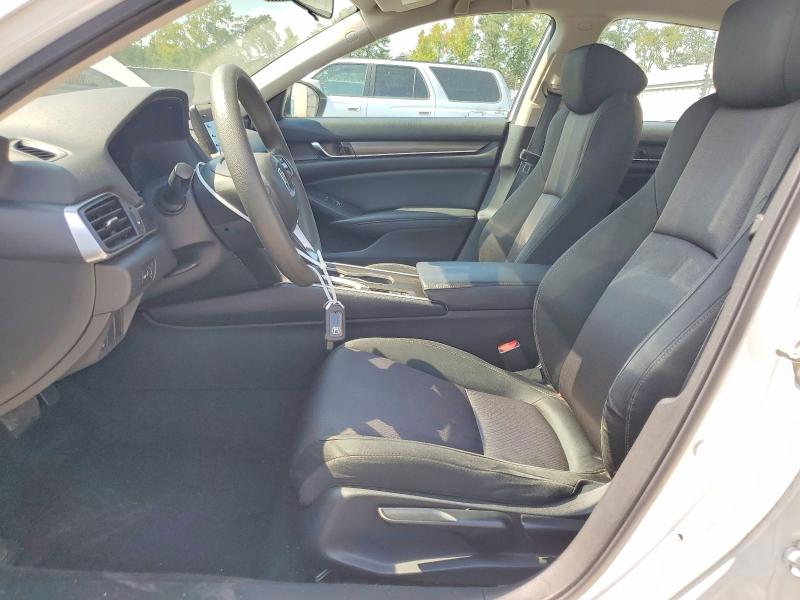2019 Honda Accord მანქანა იყიდება აუქციონზე, vin: 1HGCV1F19KA167671, აუქციონის ნომერი: 69705726