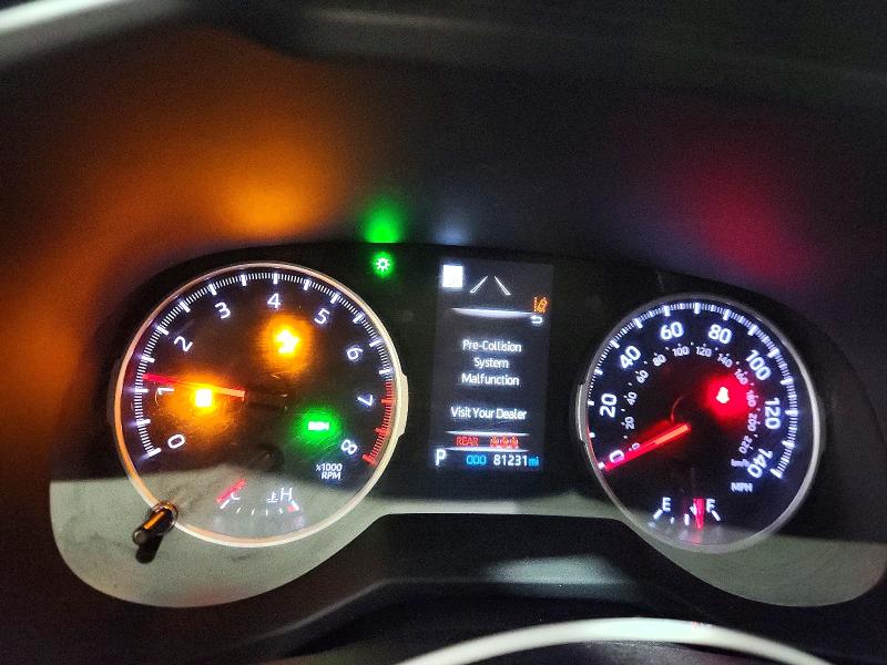 Aukcja sprzedaży 2022 Toyota Rav4, vin: 2T3P1RFV2NW271387, numer aukcji: 68714536