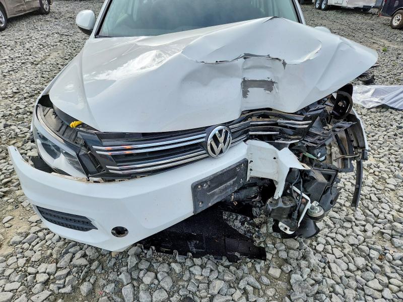 2017 Volkswagen Tiguan მანქანა იყიდება აუქციონზე, vin: WVGBV7AX8HK053829, აუქციონის ნომერი: 70512606