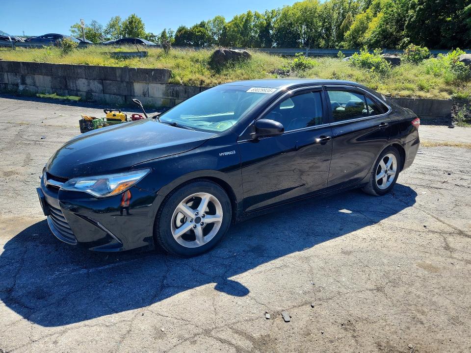 Auction sale of the 2015 Toyota Camry Hybrid, vin: 4T1BD1FK4FU158799, lot number: 69029936