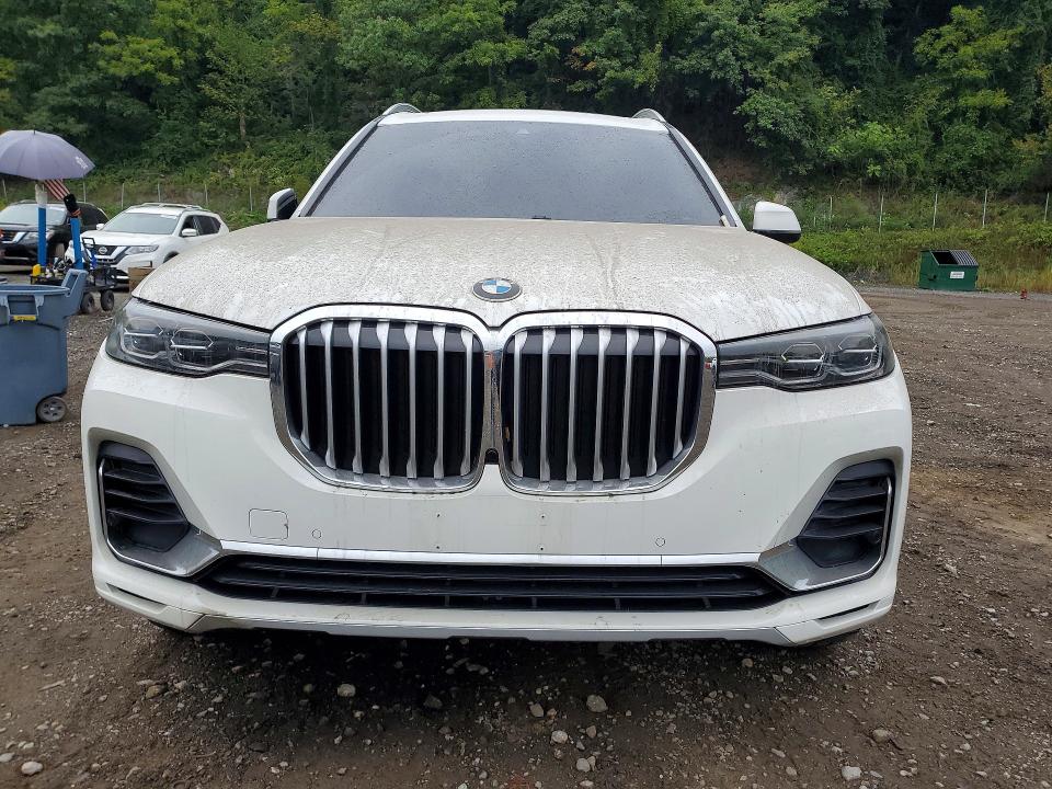 69518446 :رقم المزاد ، 5UXCW2C02N9L92158 vin ، 2022 Bmw X7 مزاد بيع
